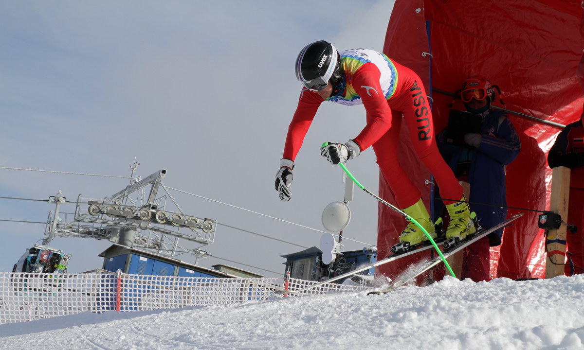 Олимпийского резерва по горнолыжному спорту. Бугаев Алексей горные лыжи Чемпионат России 2013г. СДЮСШОР по горнолыжному спорту. Техника слалома гиганта на горных лыжах. Бугаев горные лыжи пода.