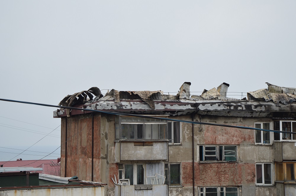 Sakhinfo в южно сахалинске сгорела крыша жилого дома