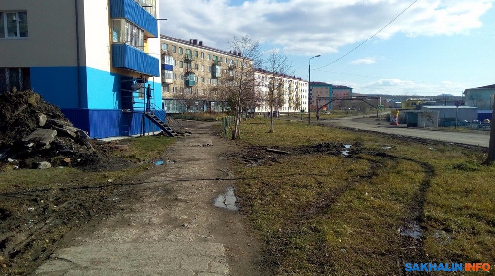 Шахтерск сахалинская область. Поселок Шахтерск Сахалинская область. Сахалин поселок Шахтерск. Фонтан Шахтерск Сахалинская область. Сахалинская область, Углегорский район, пгт. Шахтерск.