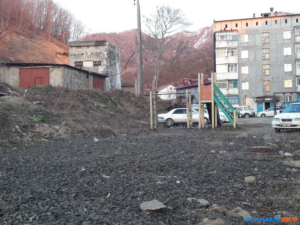 Село правда. Село правда Холмский район Сахалинской области. Поселок правда Сахалинская область. Сахалин поселок правда. Старинная село правда Холмский раон.