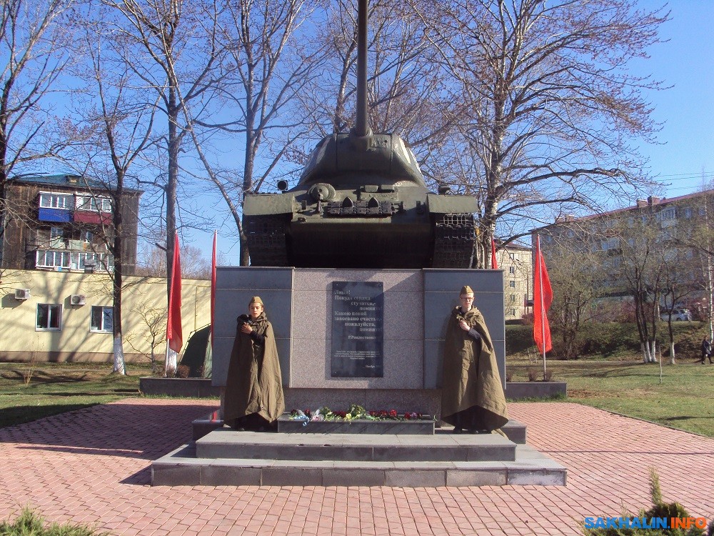 Долинск сахалинская область. Г Долинск Сахалинской. Аллея славы Долинск Сахалинская область. Долинск Сахалинская область достопримечательности. Город Долинск сквер славы.