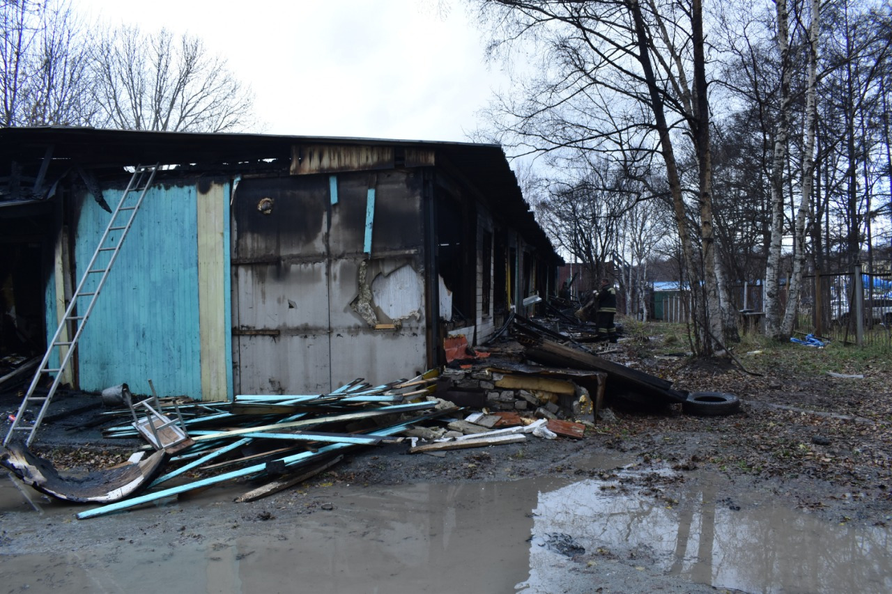 В Южно-Сахалинске нашли виновного в поджоге дома, где погиб человек.  Сахалин.Инфо