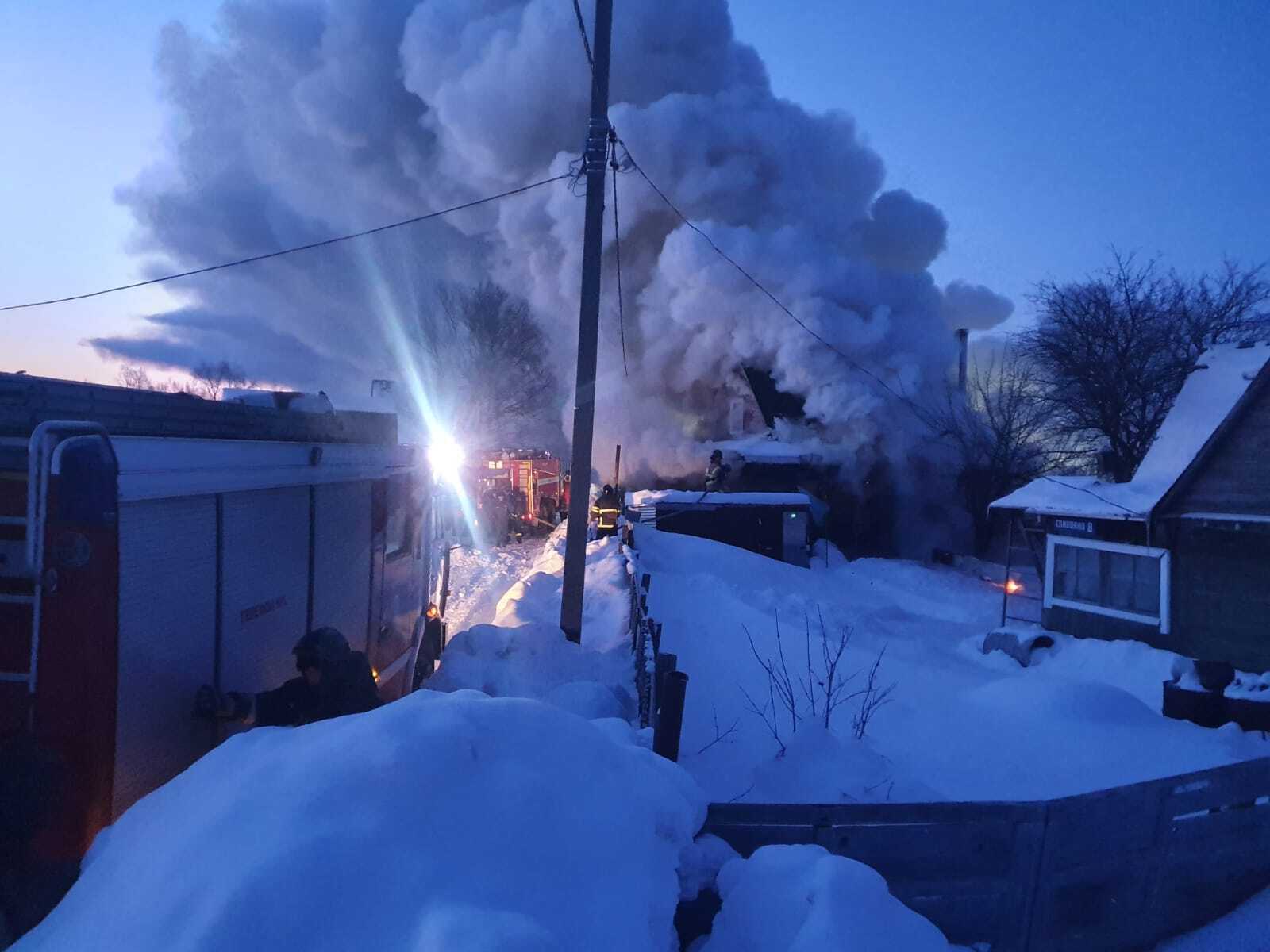 Юный южносахалинец сбежал к соседям от начавшегося дома пожара. Сахалин.Инфо