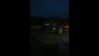 В Макаровском районе столкнулись грузовик и легковушка