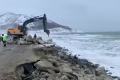Размытую морем трассу на Сахалине должны отремонтировать до 15 февраля