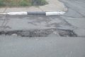 "Ямочный ремонт отвратительный": невельчан на дороге подстерегает дыра