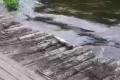 Вода отрезает жителей двух сахалинских сел от мира