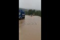 В Томаринском районе затопило дорогу и дома
