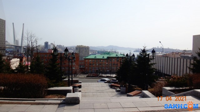 DSC00701
Вид на Владивосток от памятника Муравьёву-Амурскому - основатель Благовещенска, Хабаровска и Владивостока.
Просмотров: 63
Комментариев: 0