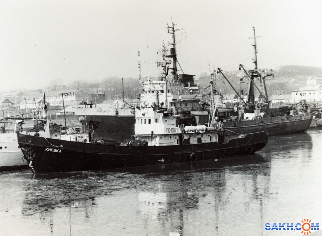 РС КИЕВКА.
Фотограф: 7388PetVladVik
(1983 год, Гайдамакский СРЗ)
Просмотров: 5257
Комментариев: 0