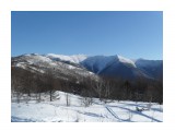 Вид с горы к С-В. от ЖД больницы на гору Тургенева и массив пика Чехова

Просмотров: 1358
Комментариев: 0