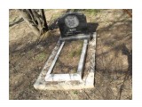 Одна из могил на собачье-кошачьем кладбище за 14-м микрорайоном

Просмотров: 2086
Комментариев: 0